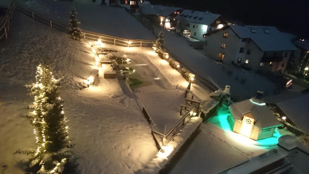 Hotel Garni Alpendiamant Fiss Bagian luar foto