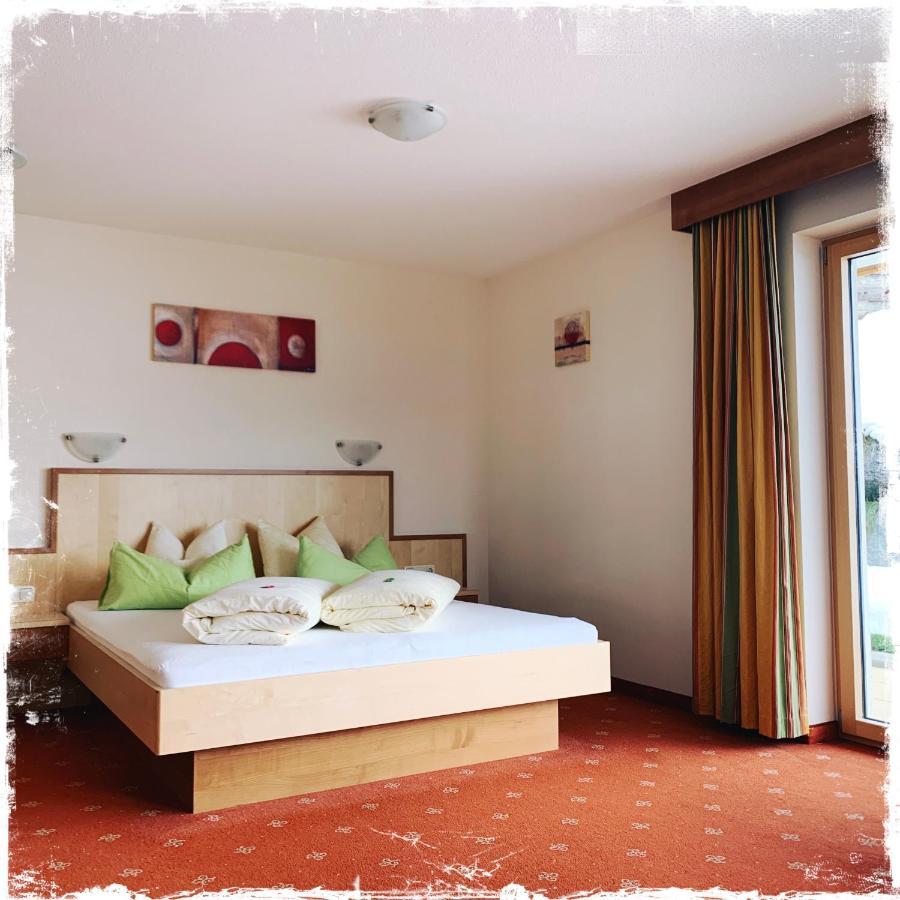 Hotel Garni Alpendiamant Fiss Bagian luar foto